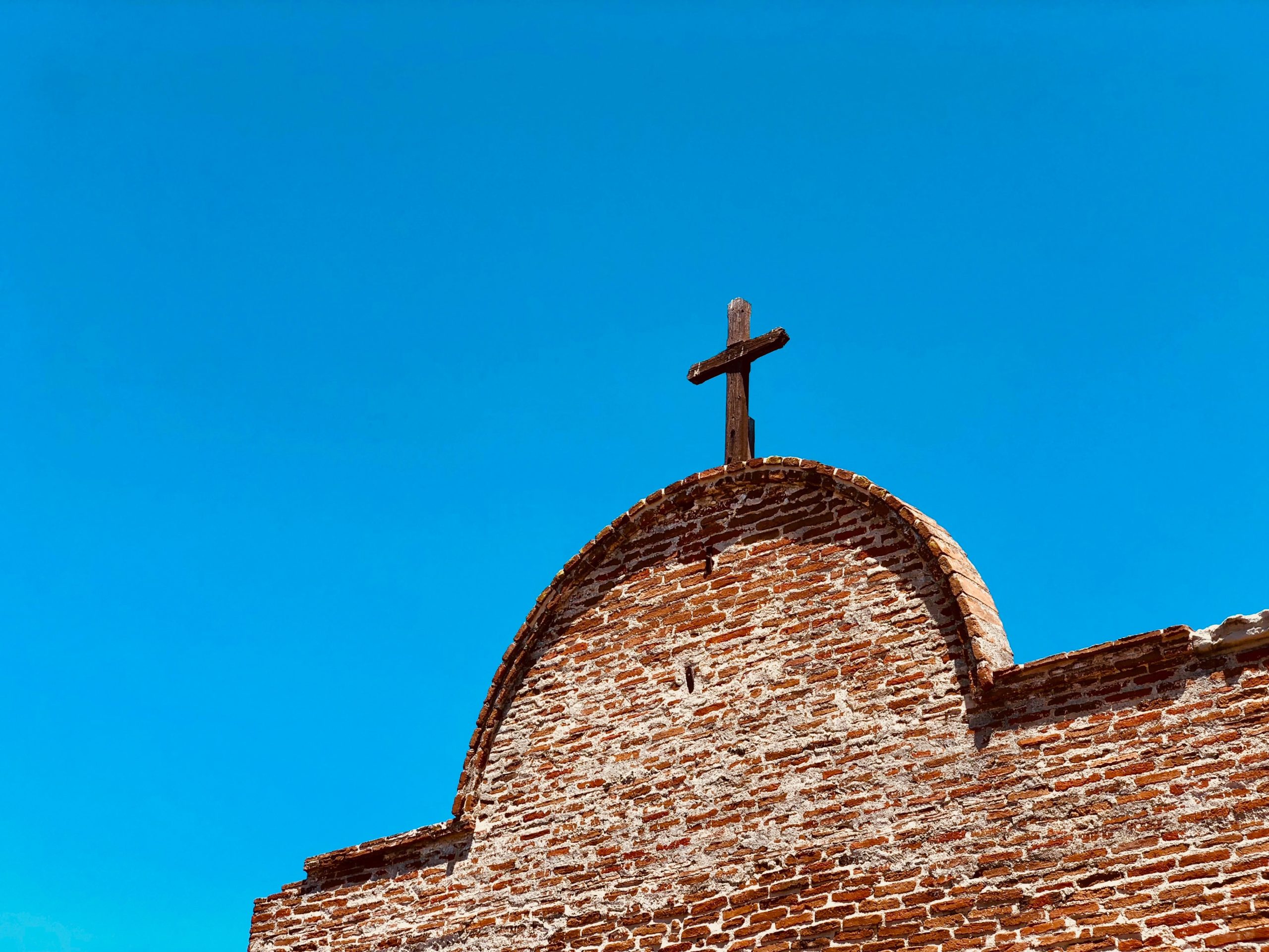 Камень христа. Brown Cross.